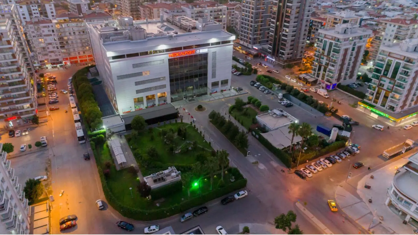 İzmir Ekonomi Üniversitesi (İEÜ) Özel Medicalpoint Hastanesi