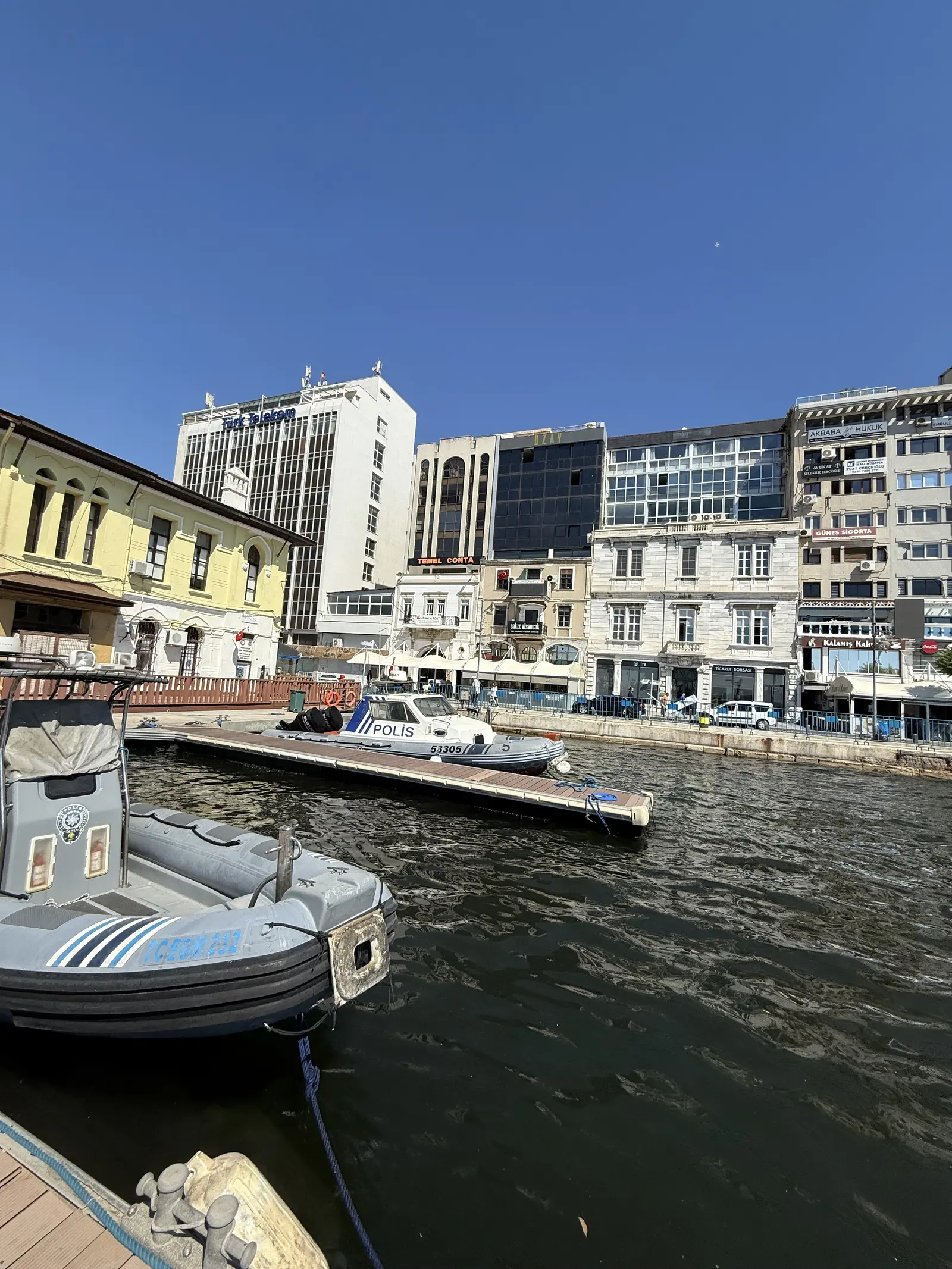 Turkuaz Port Diş Kliniği