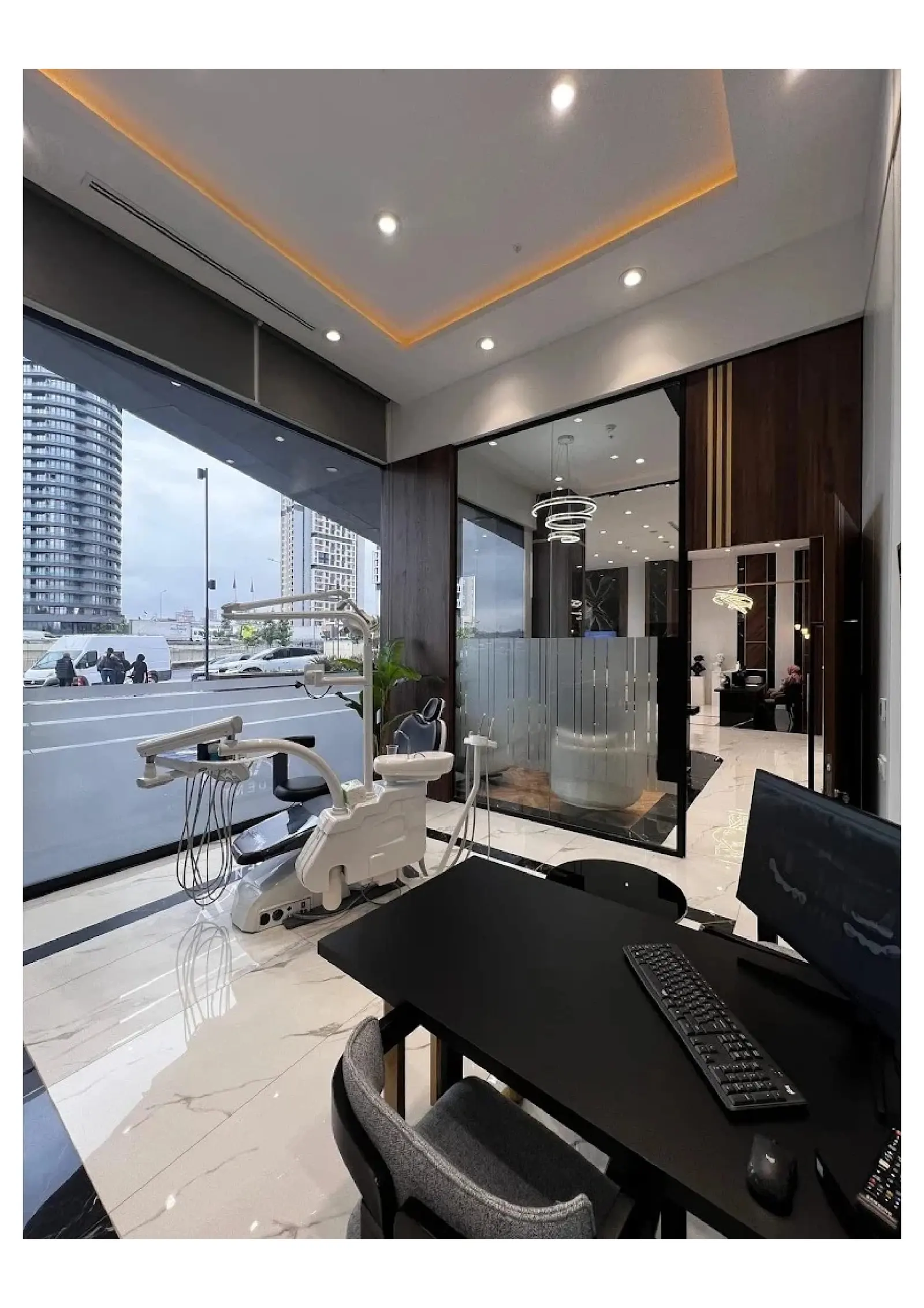 Via Dental Clinic Bağcılar Diş Hastanesi