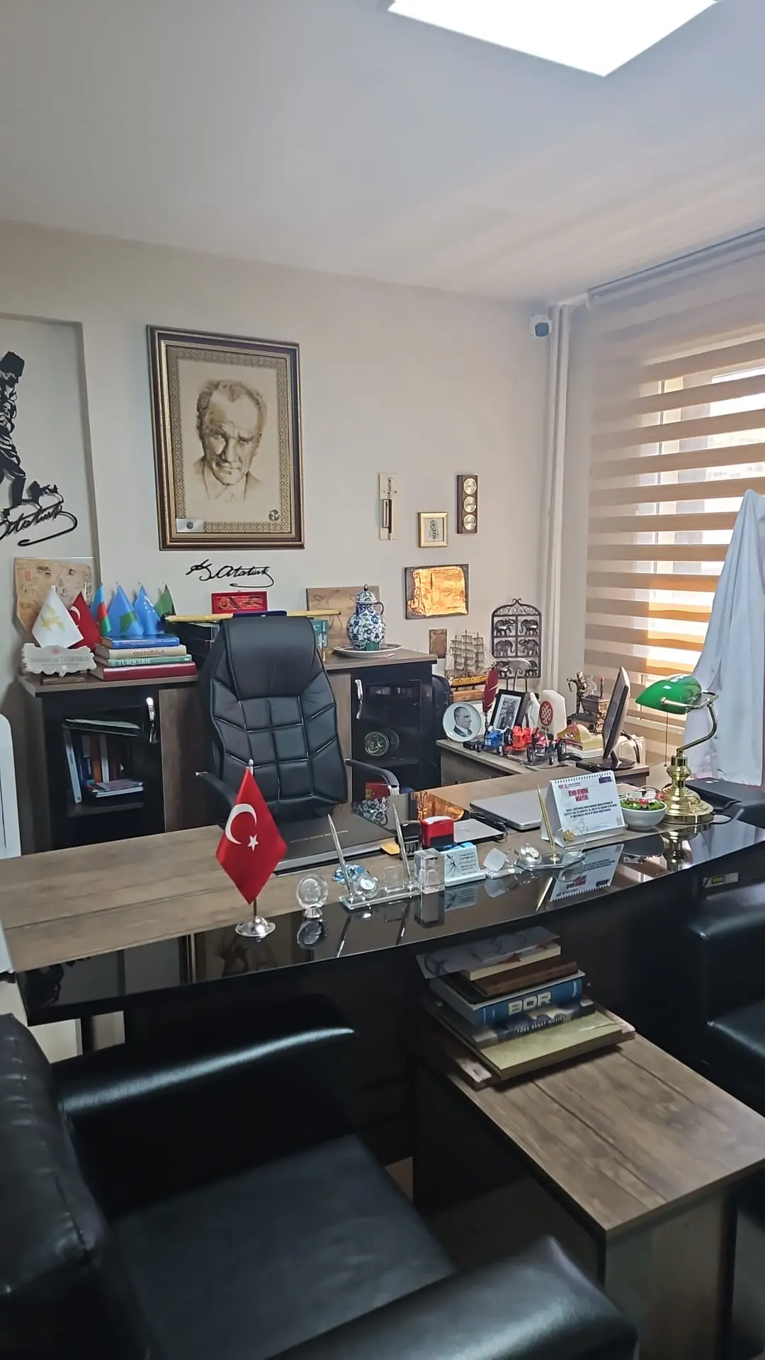 Prof. Dr. Mahmut Can Yağmurdur Muayenehanesi