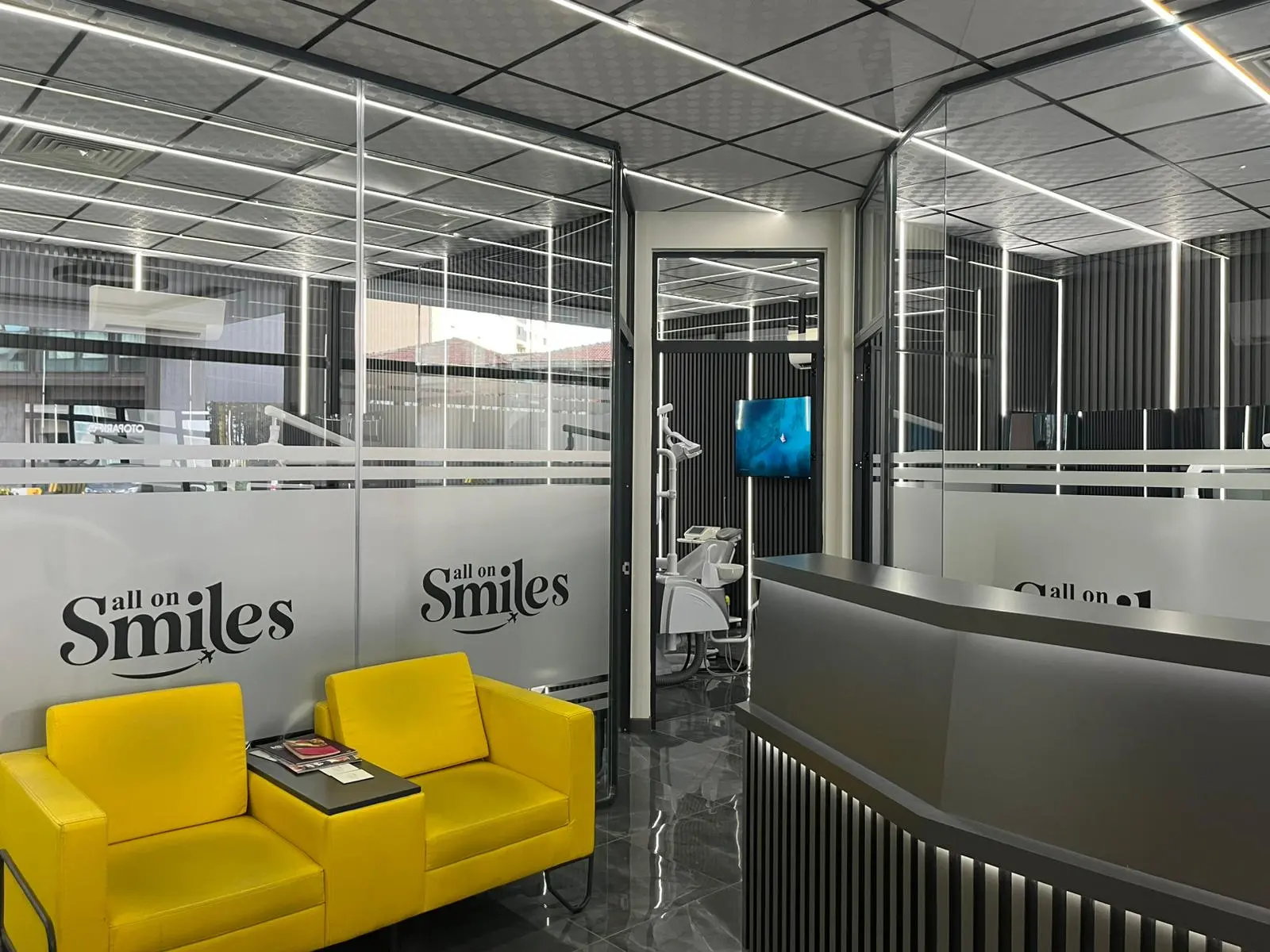 AllOnSmiles Dental Implants