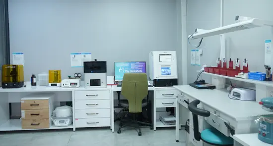 İstanbul Kent Üniversitesi Diş Hastanesi