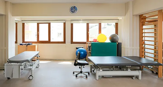 Özel Darüşşafaka Ömran ve Yahya Hamuluoğlu Fizik Tedavi Rehabilitasyon Merkezi