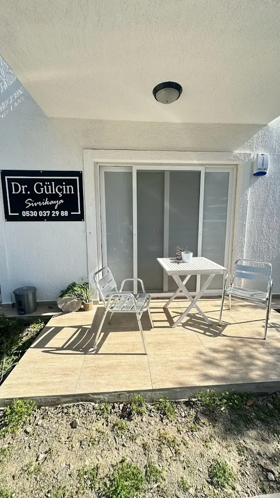 Dr. Gülçin Sivrikaya