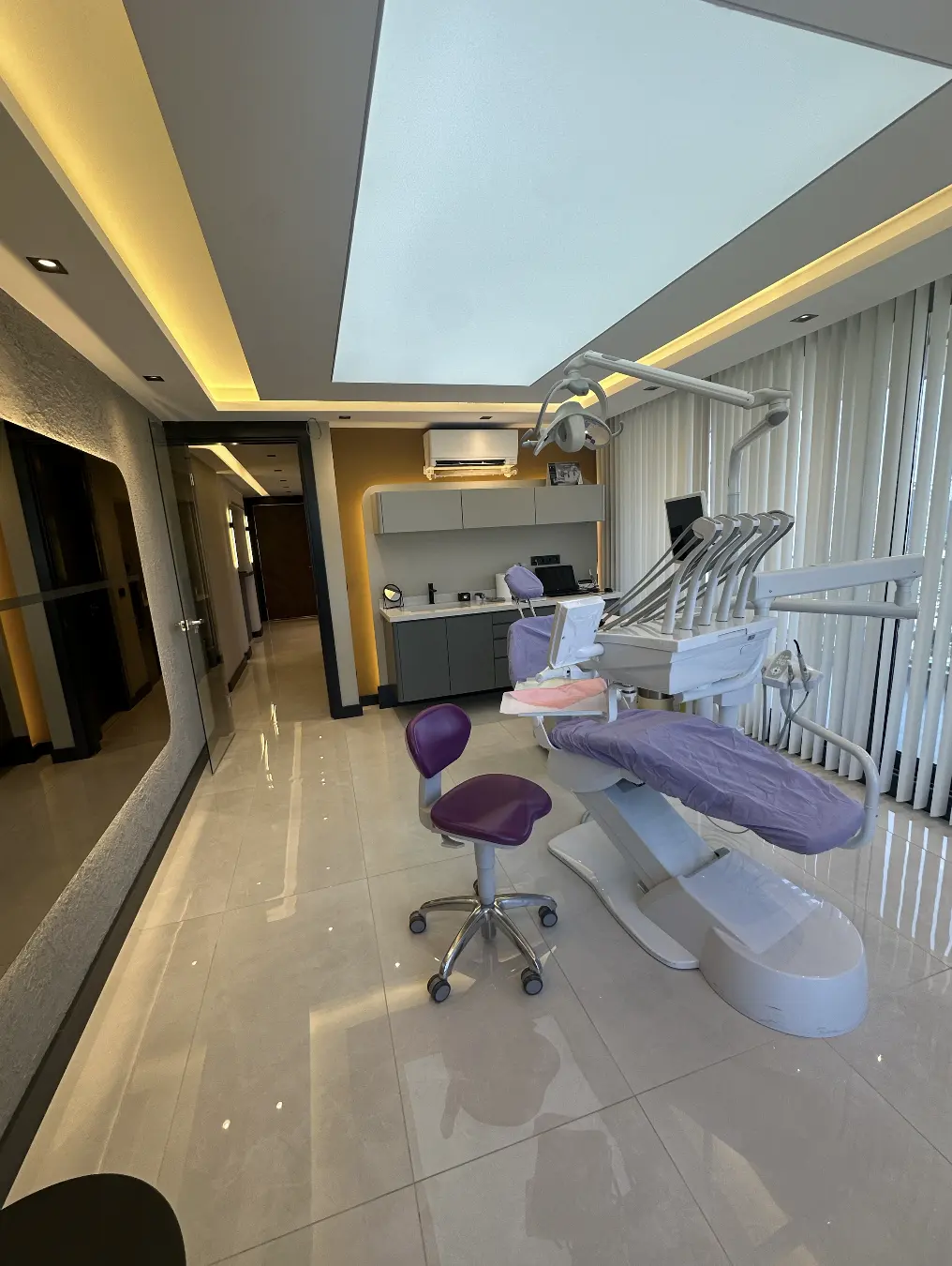 Dentist Bahadir BARAN