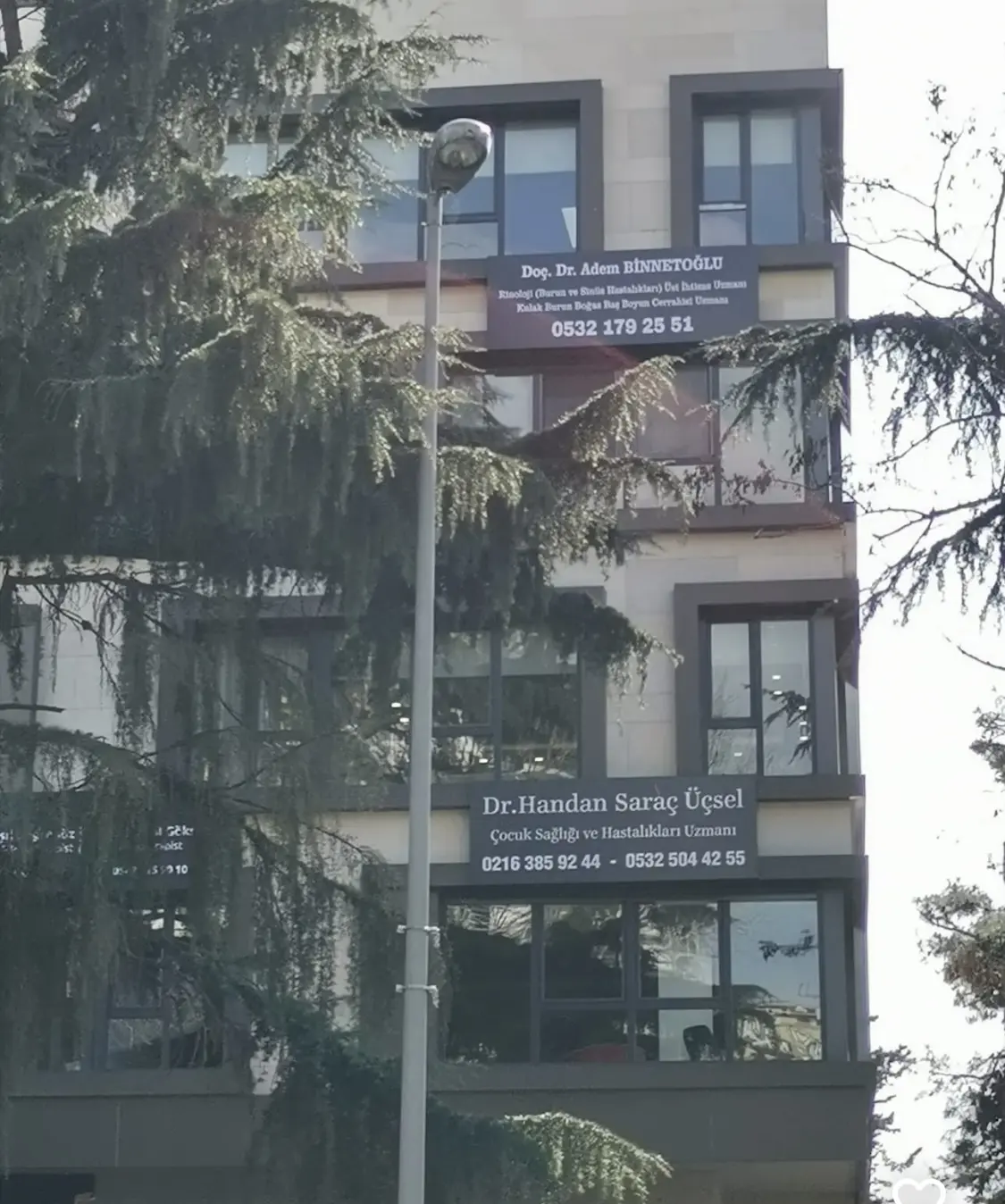 Doç. Dr. Adem Binnetoğlu Muayenehanesi