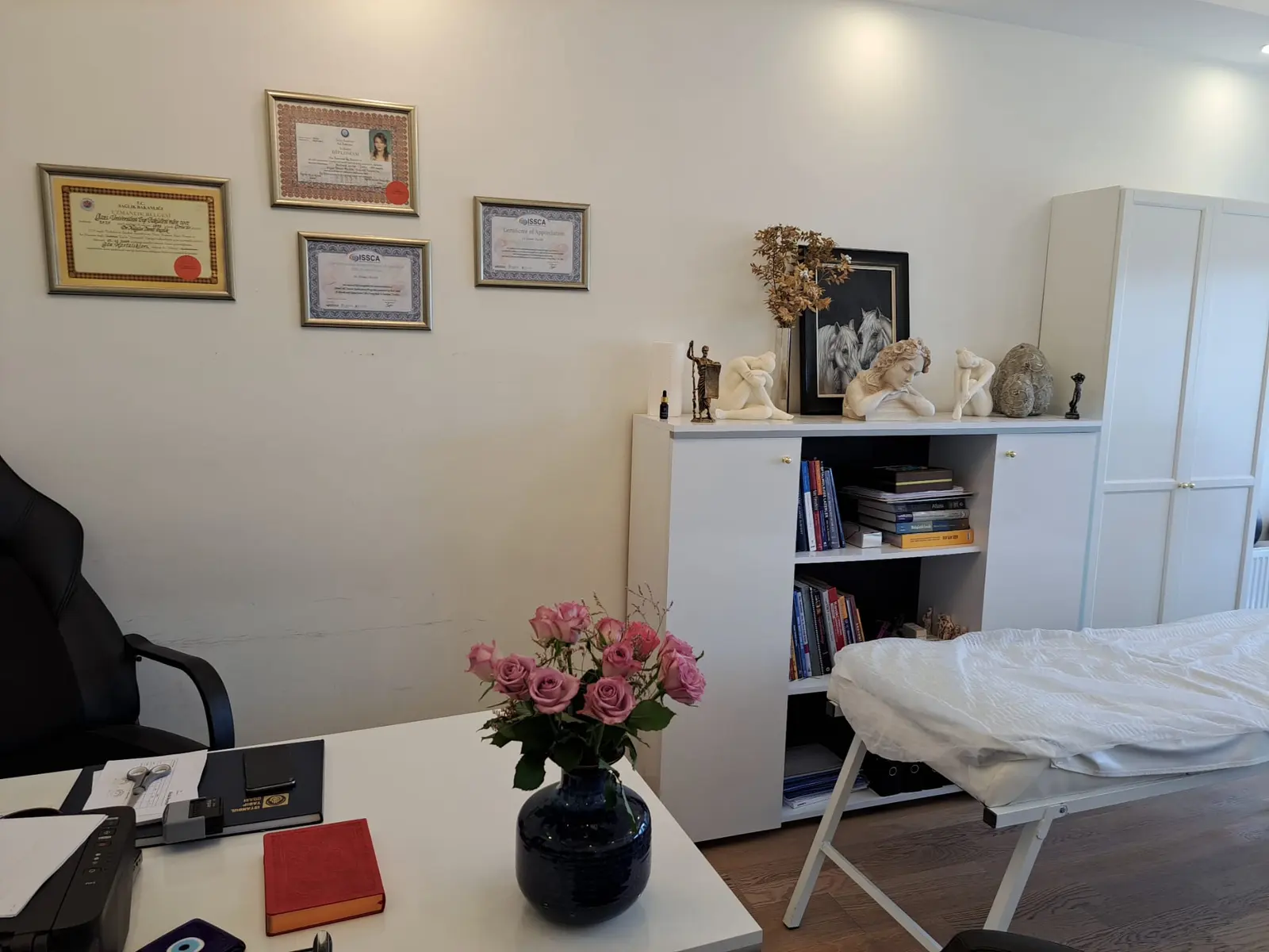 Op.Dr. Nilgün Demet Özçelik