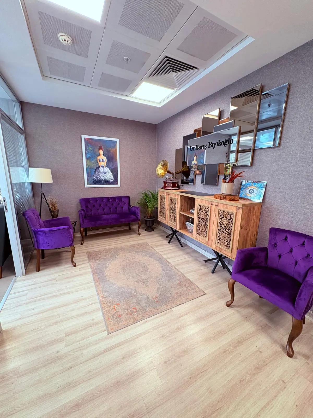 Dr.Barış Bıyıkoğlu Kliniği