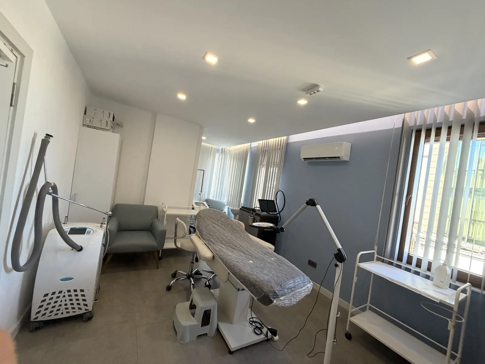Op. Dr. Ulaş Sağlam