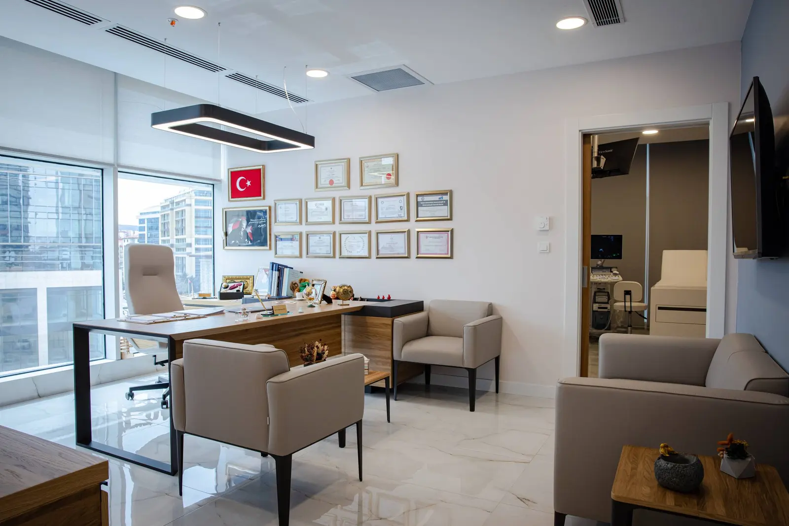 Doç. Dr. Nezaket Kadıoğlu