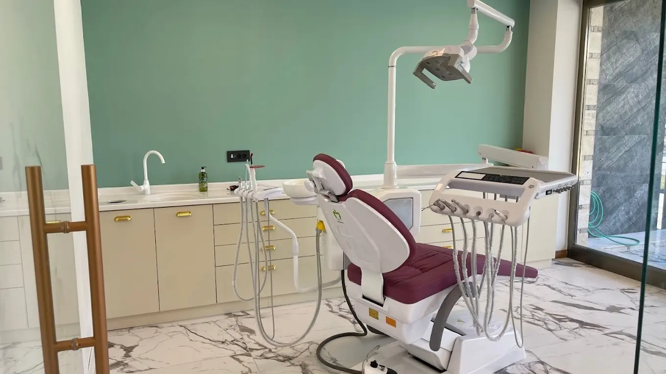 FS Dental Clinics