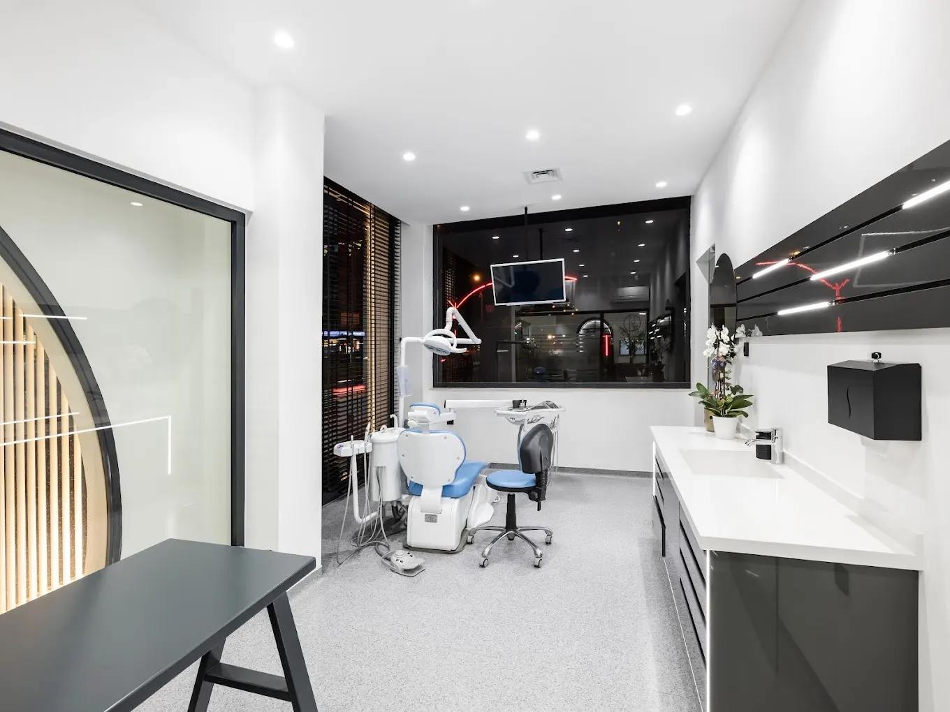 Özel Klinik 322 Adana Ağız ve Diş Sağlığı Polikliniği