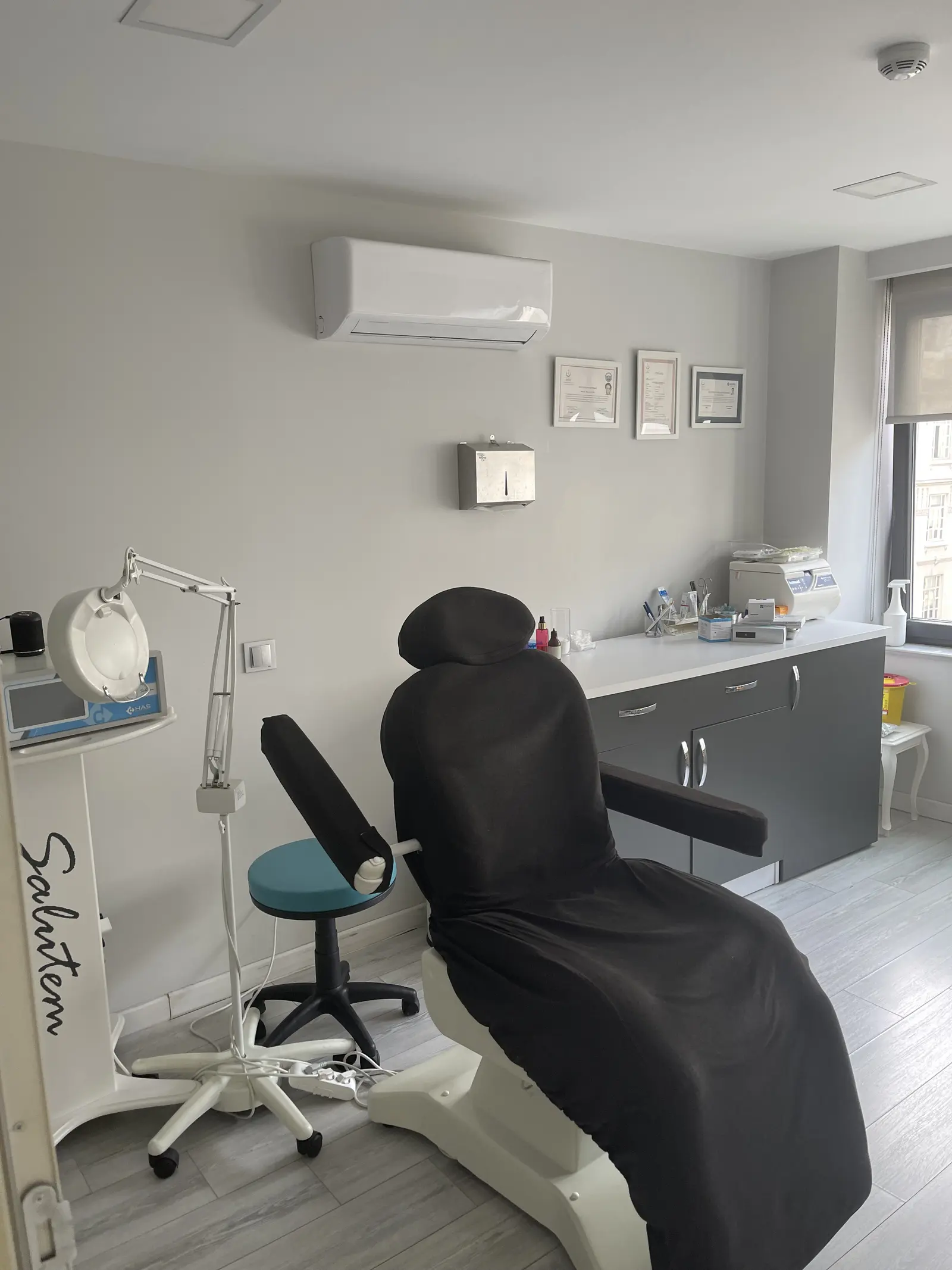 Op. Dr. Tamer Gültekin