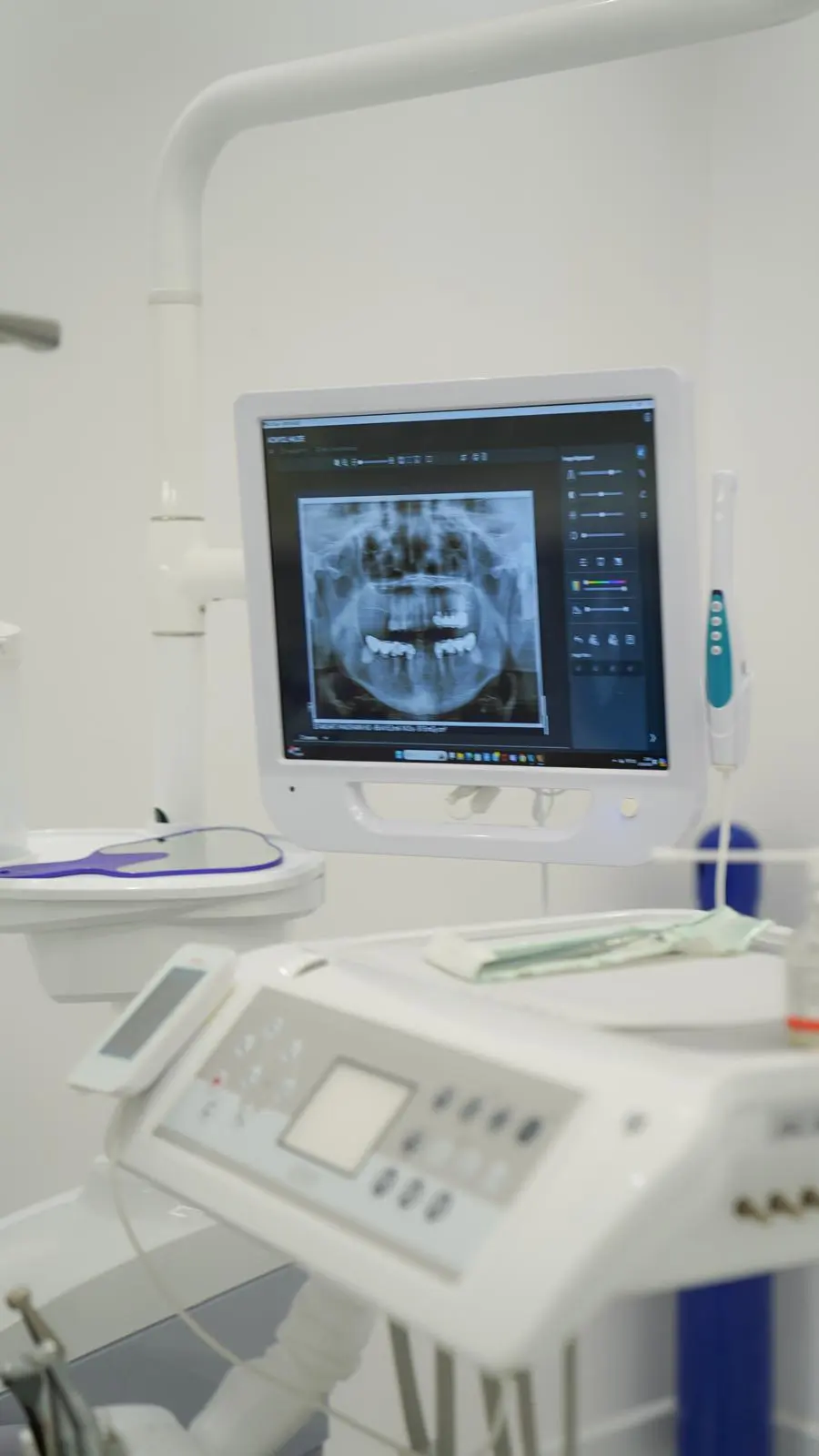 Furla dental clinic