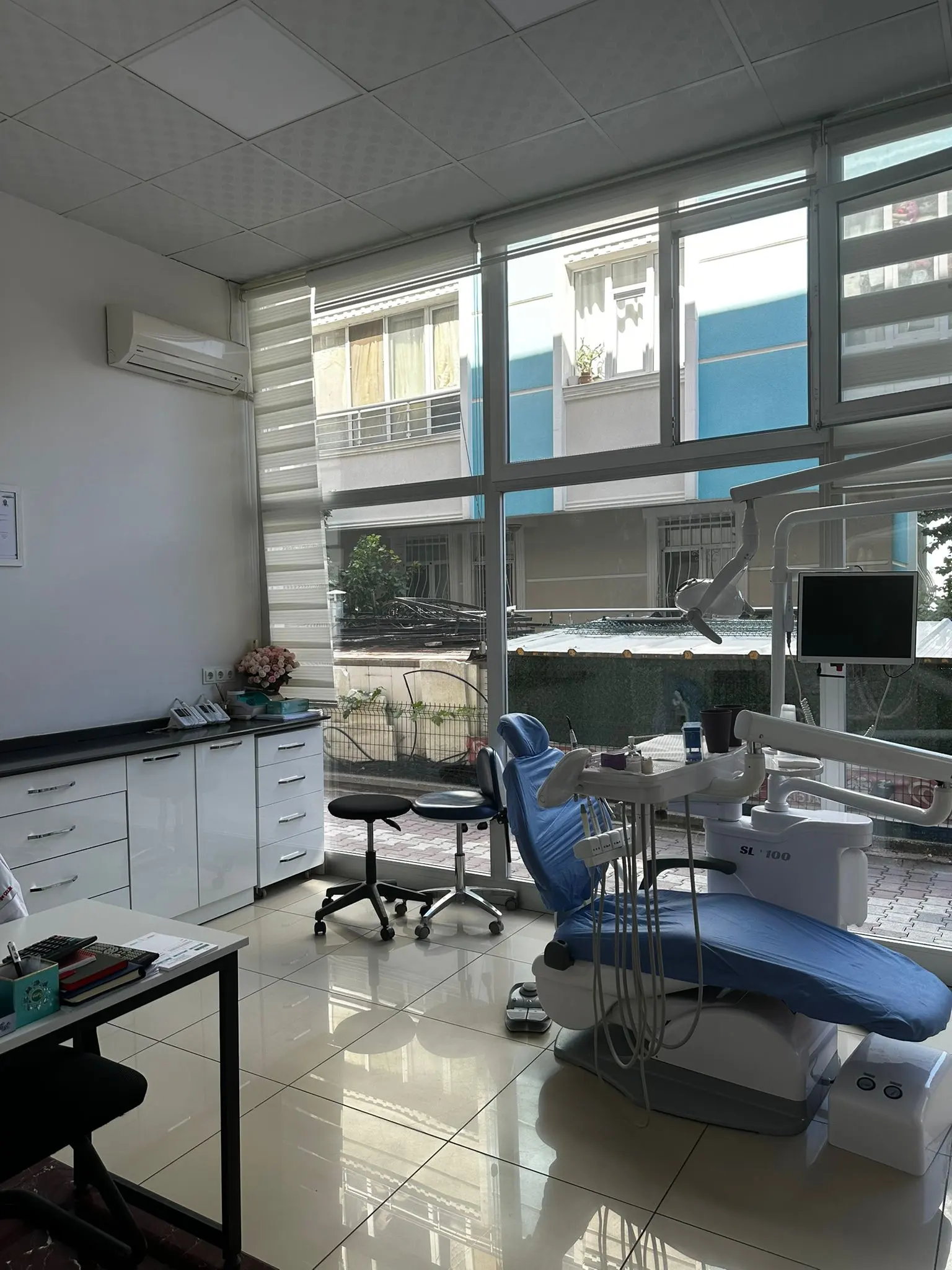 Royal Smile Ağız Ve Diş Sağlığı Polikliniğı