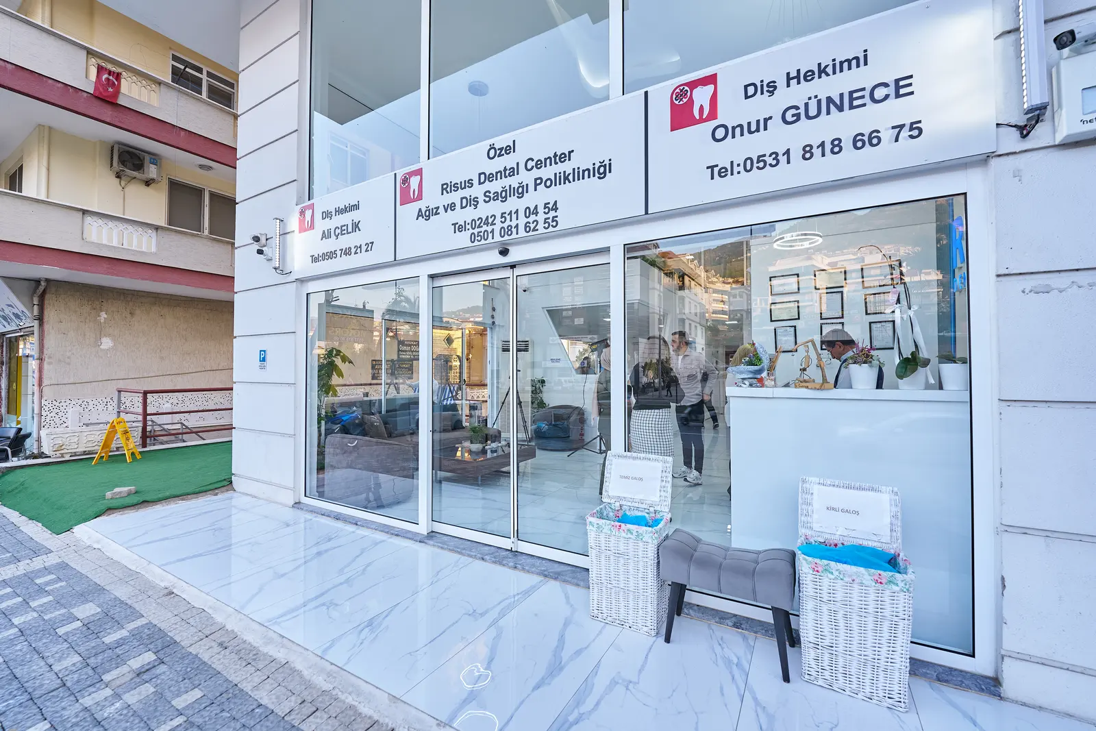 Risus Dental Center