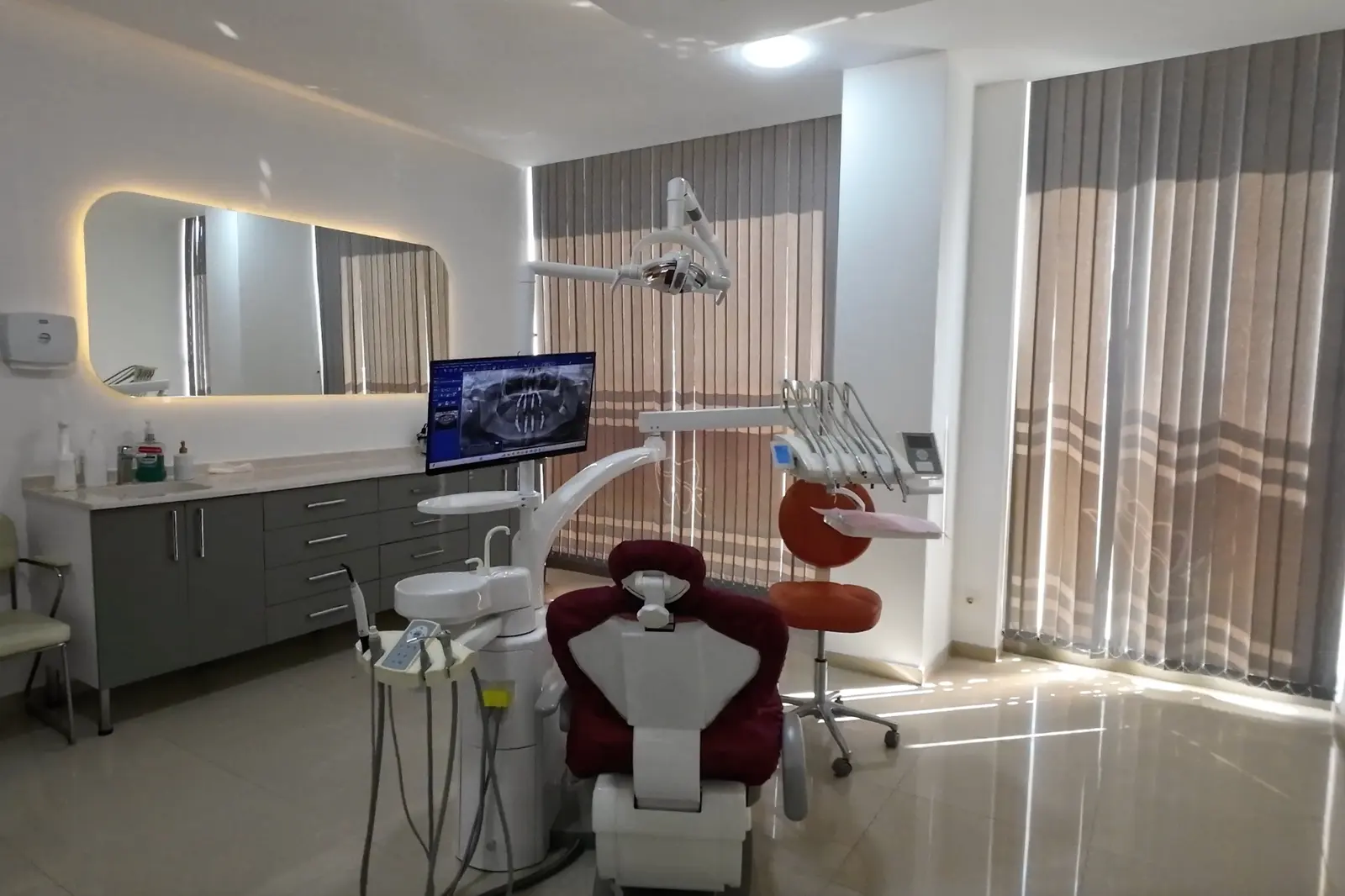 MakiDent Dental Clinic