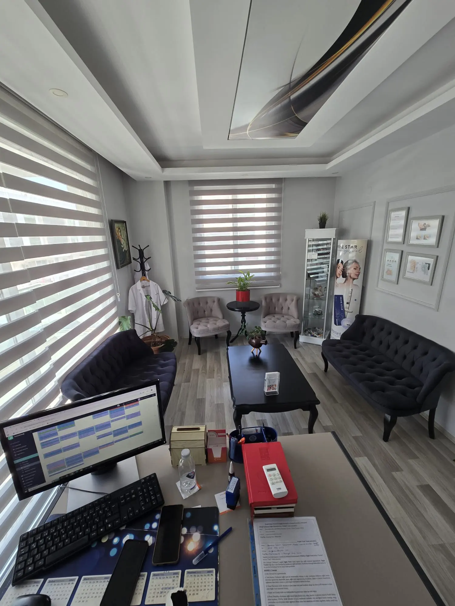 Dr. Derya Karagence