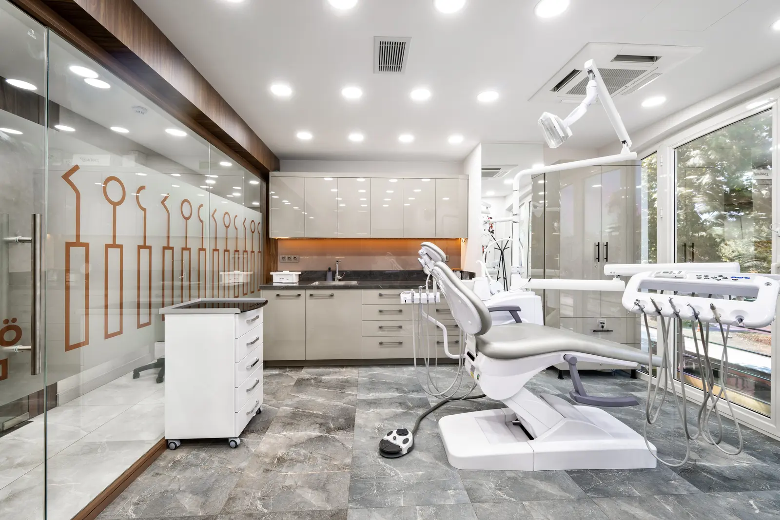 Omer Istanbul Dental Clinic Turkey