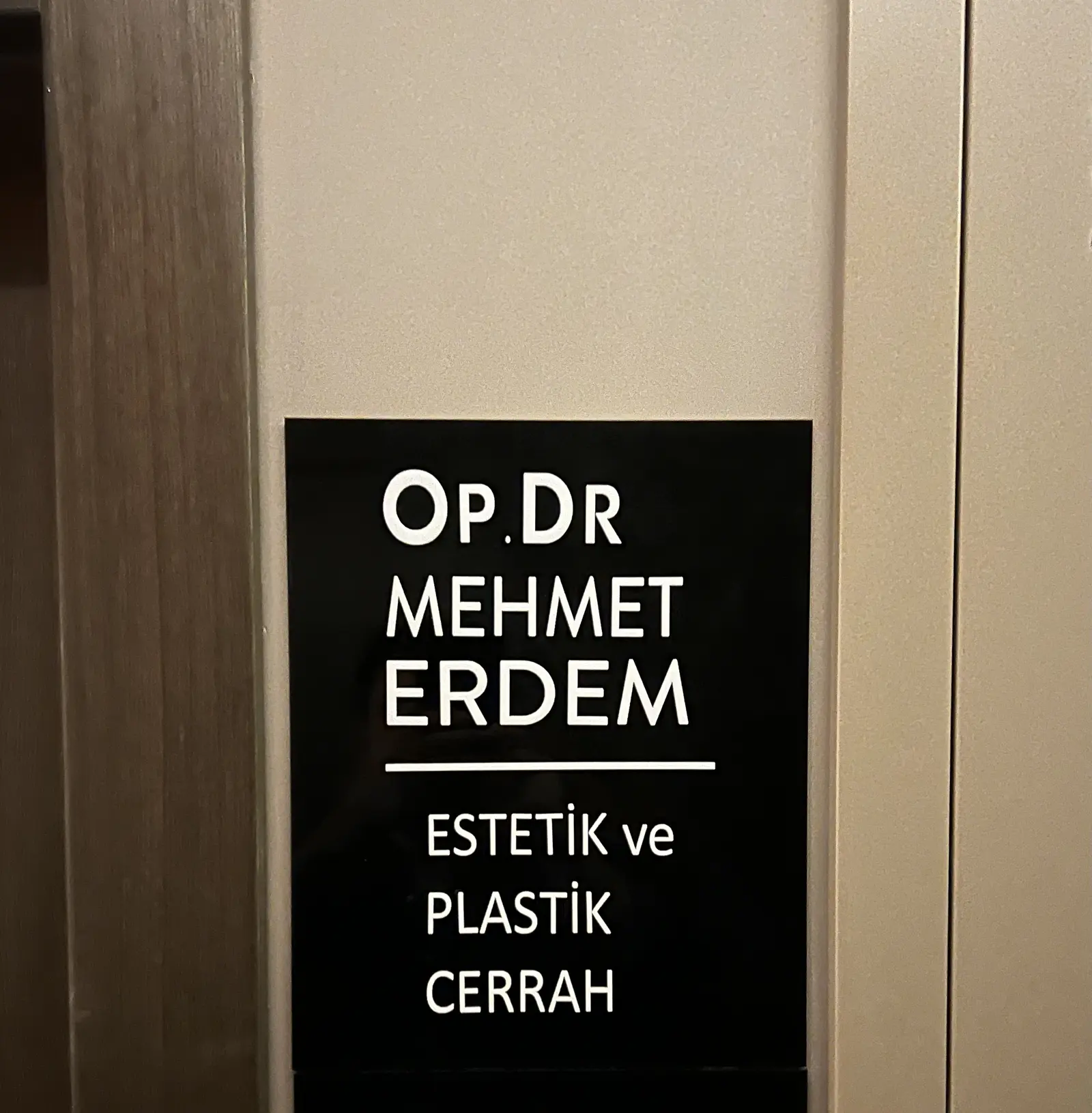 Dr. Mehmet Erdem Aesthetic Surgery Clinic