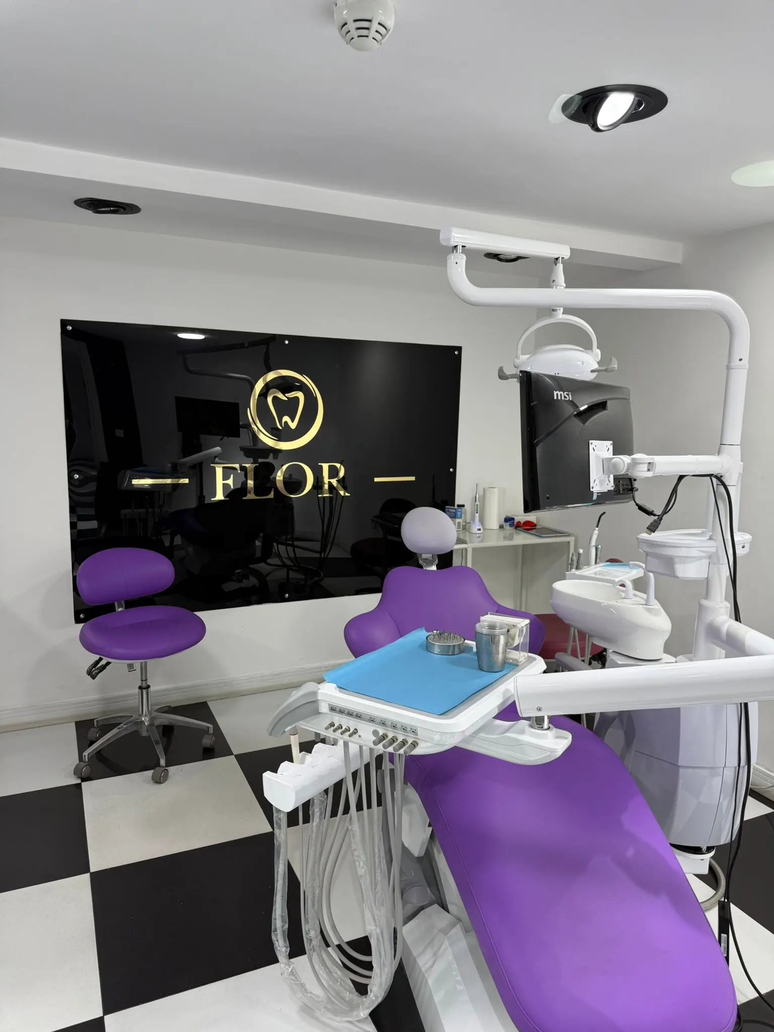 Flor Ağız Ve Diş Sağlığı Polikliniği