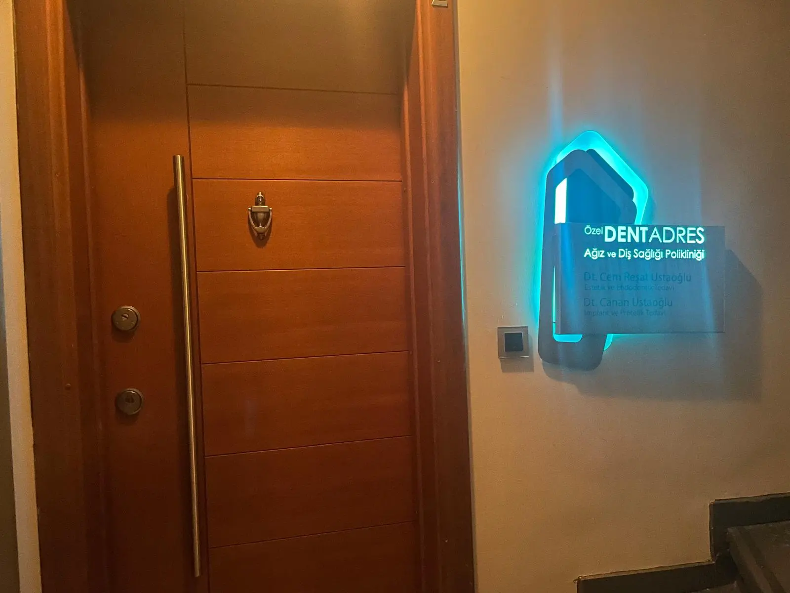 Özel Dentadres Ağız ve Diş Sağlığı Polikliniği