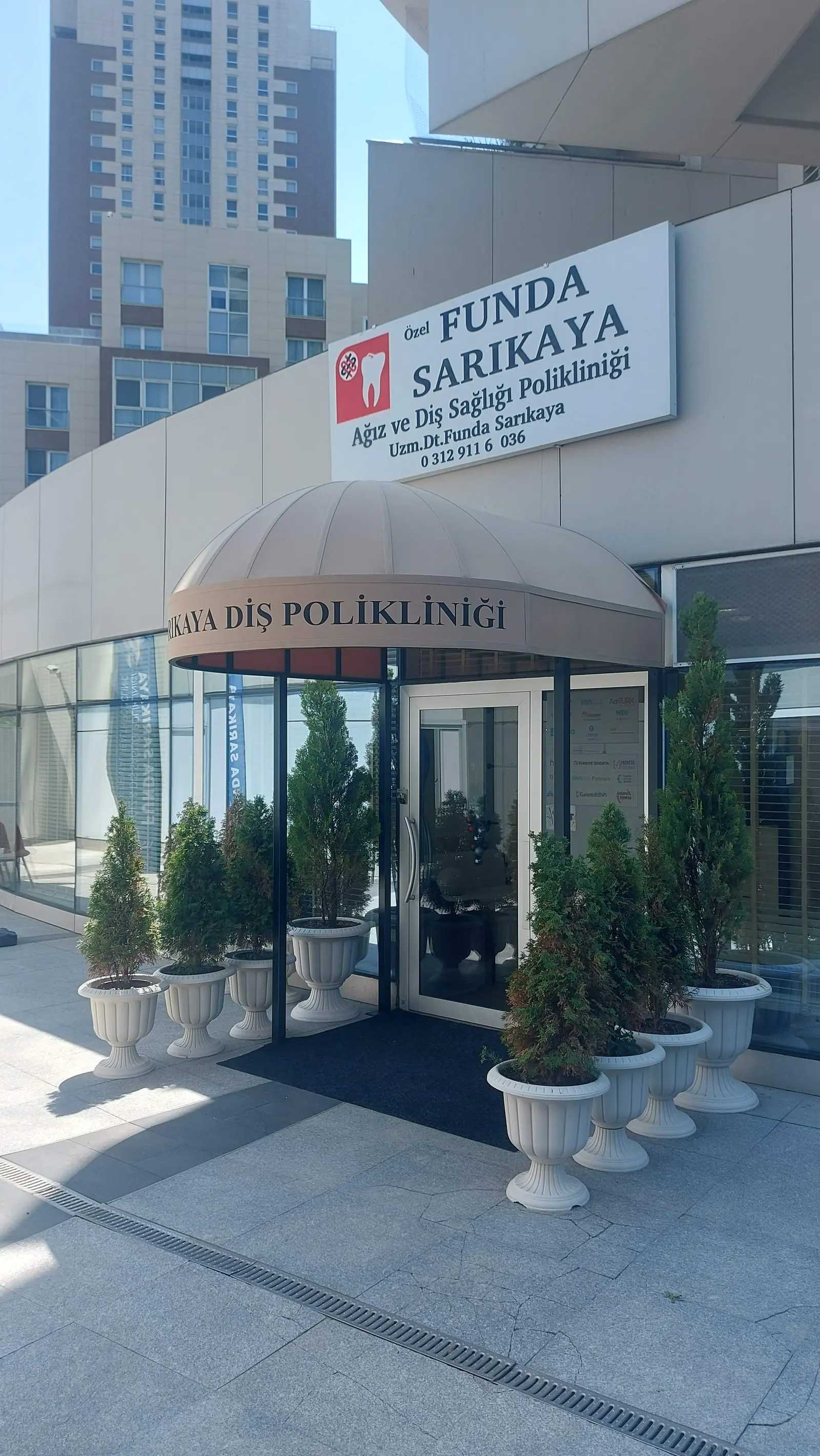 Özel Funda Sarıkaya Ağız ve Diş Sağlığı Polikliniği