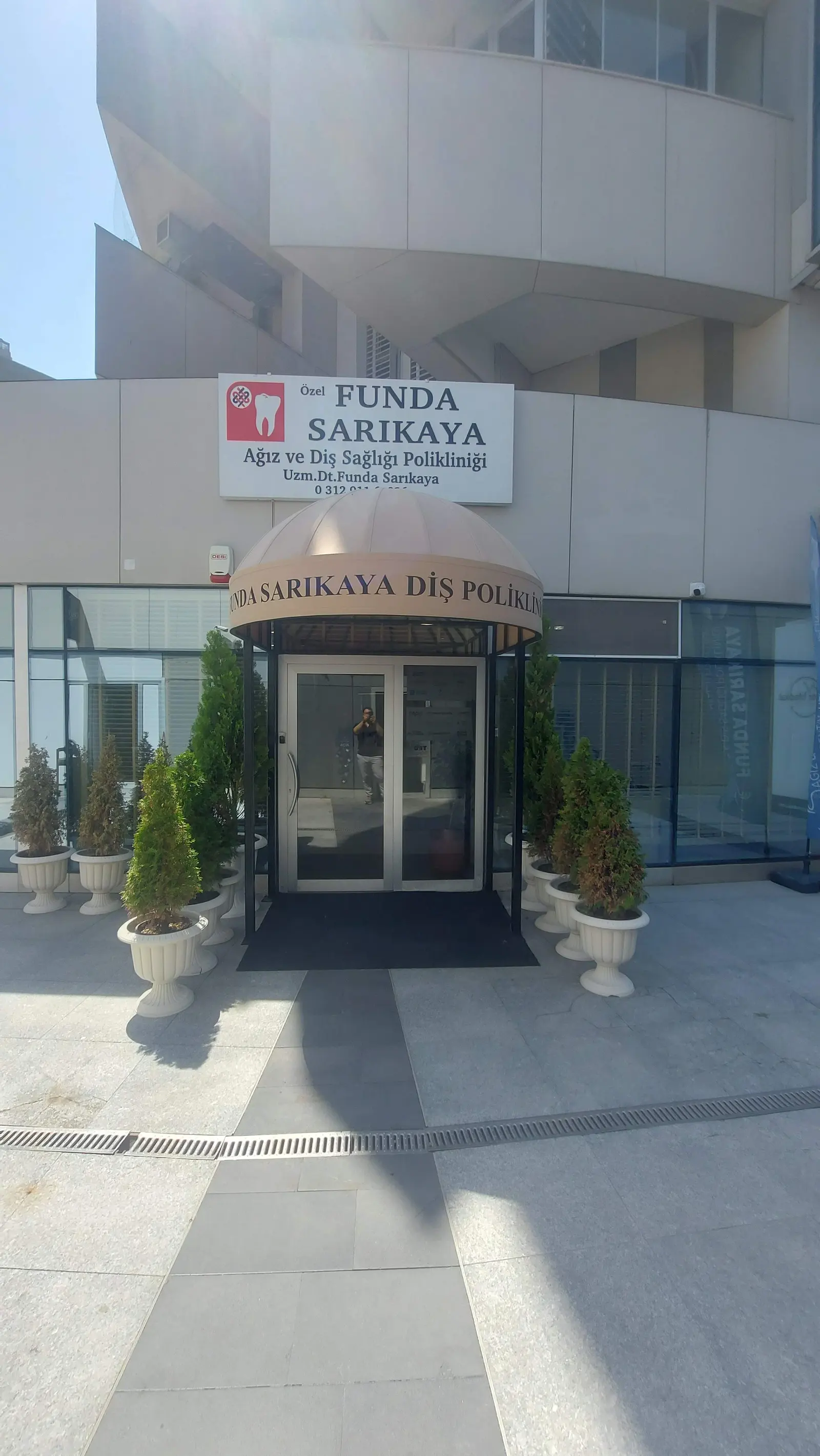 Özel Funda Sarıkaya Ağız ve Diş Sağlığı Polikliniği