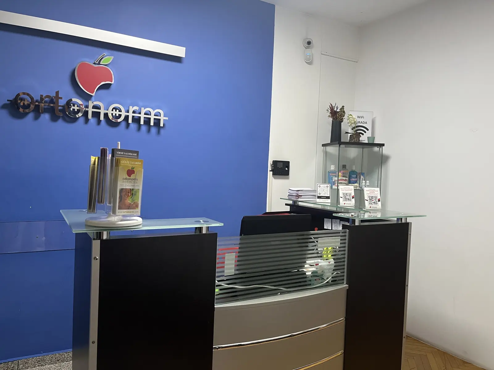 Dentist Orthodontist M. Cem Caniklioğlu
