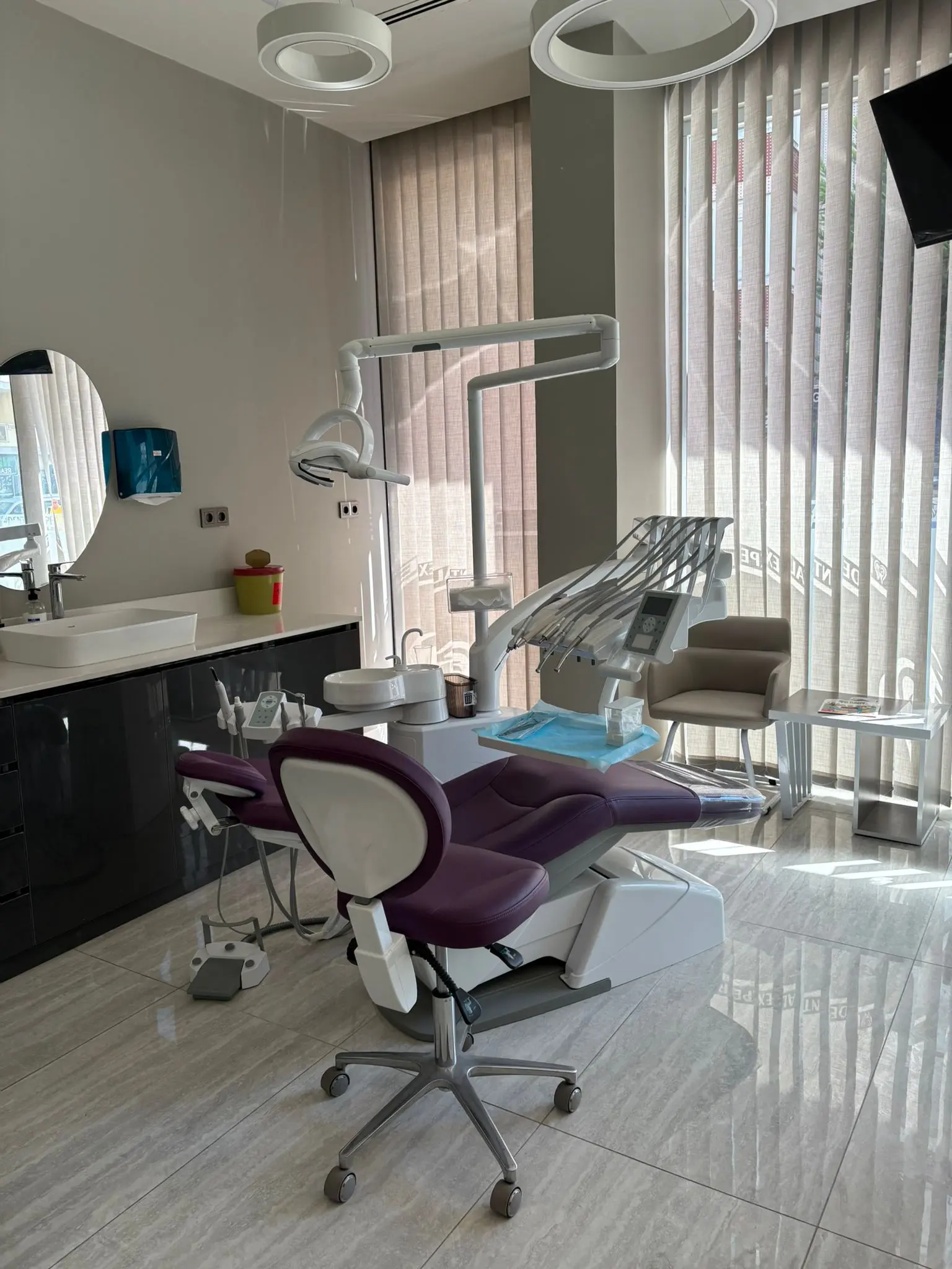Dental Expert Diş Kliniği