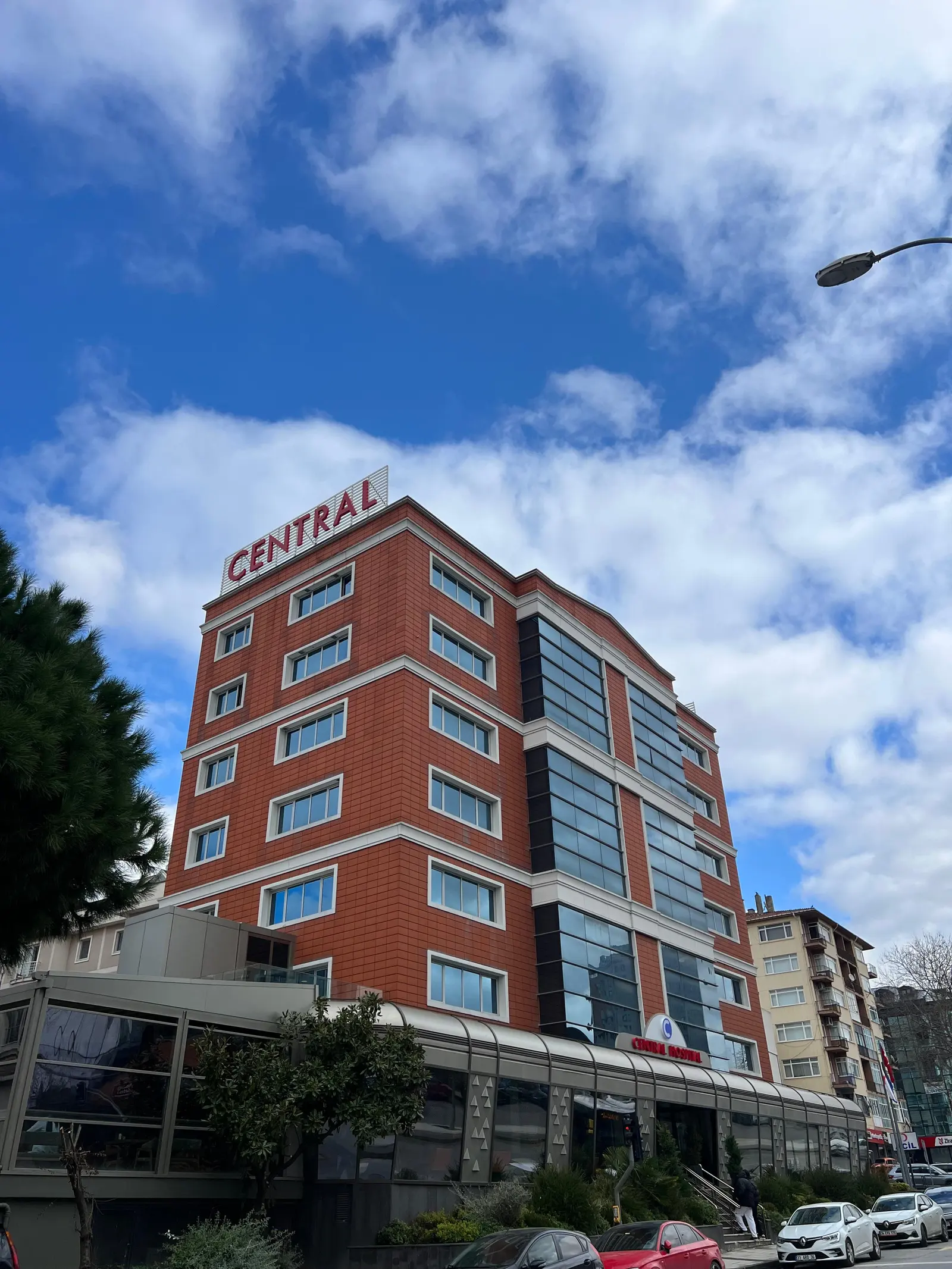 Özel Kozyatağı Central Hospital Ataşehir Hastanesi