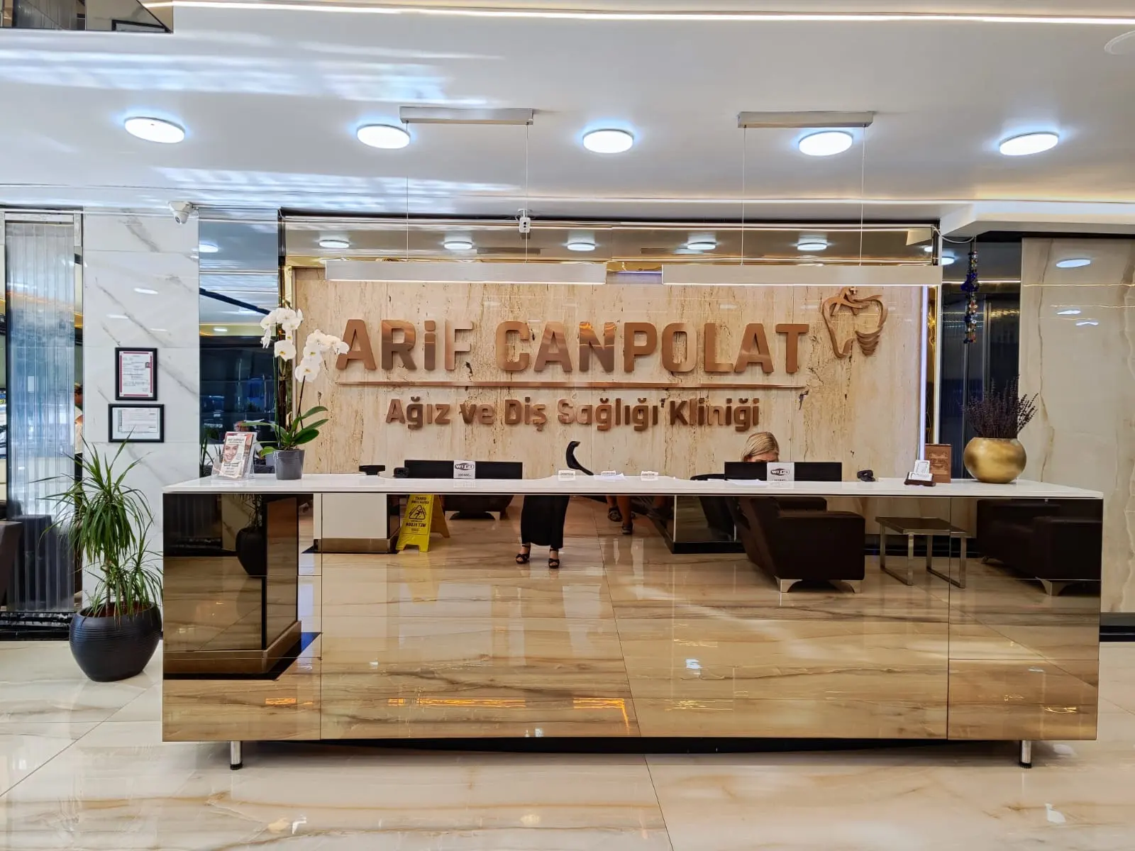 Dental Design by Arif Canpolat