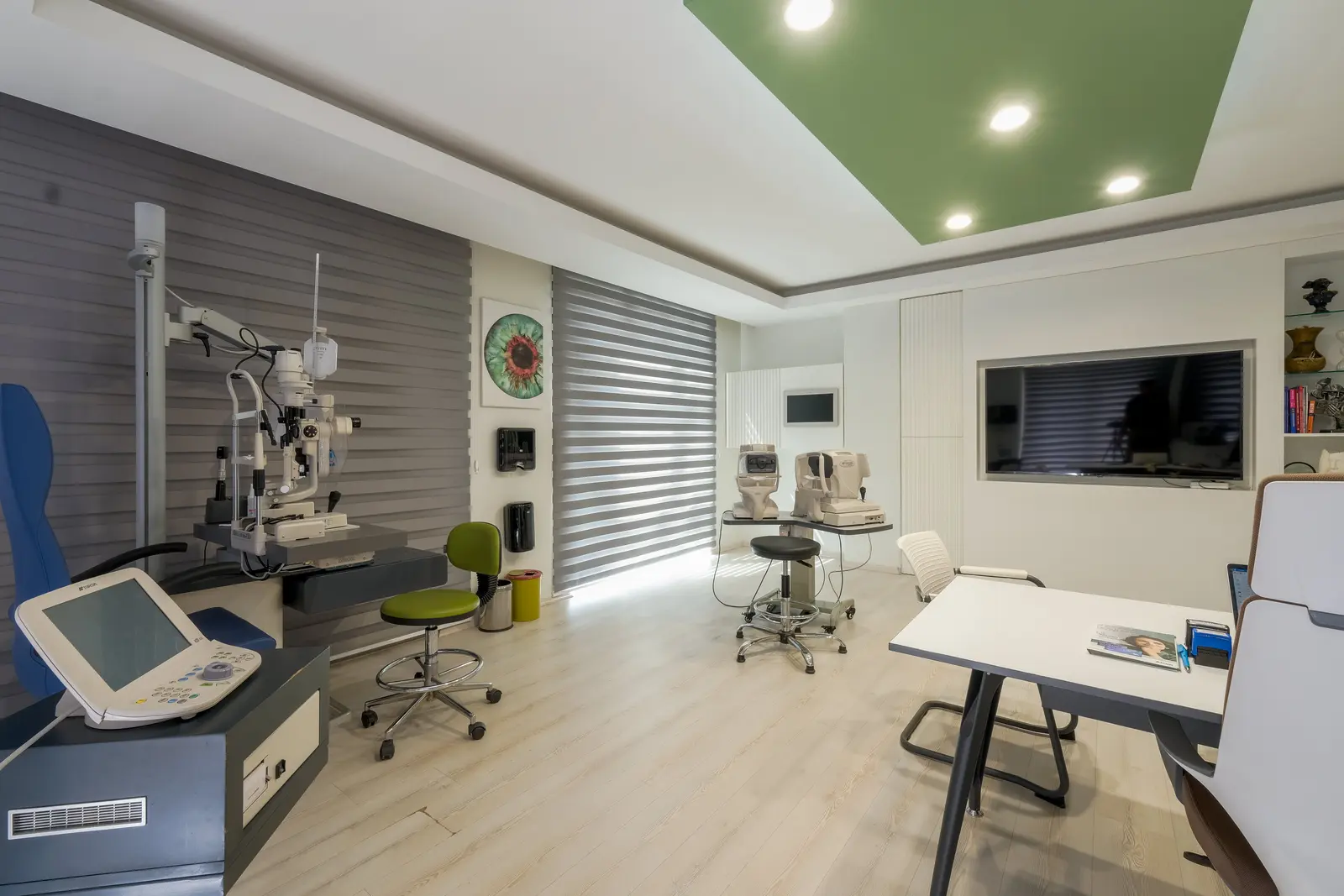 Op. Dr. Ömer Öztürk Muayenehanesi