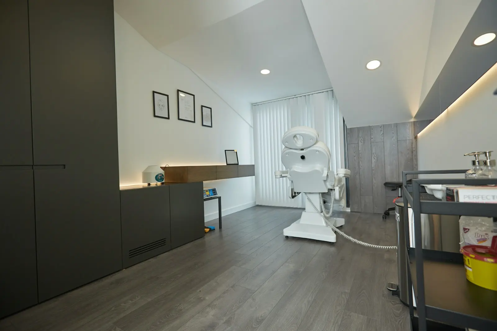 Op.Dr. Doğuş Yalçın Estetik Cerrahi Kliniği