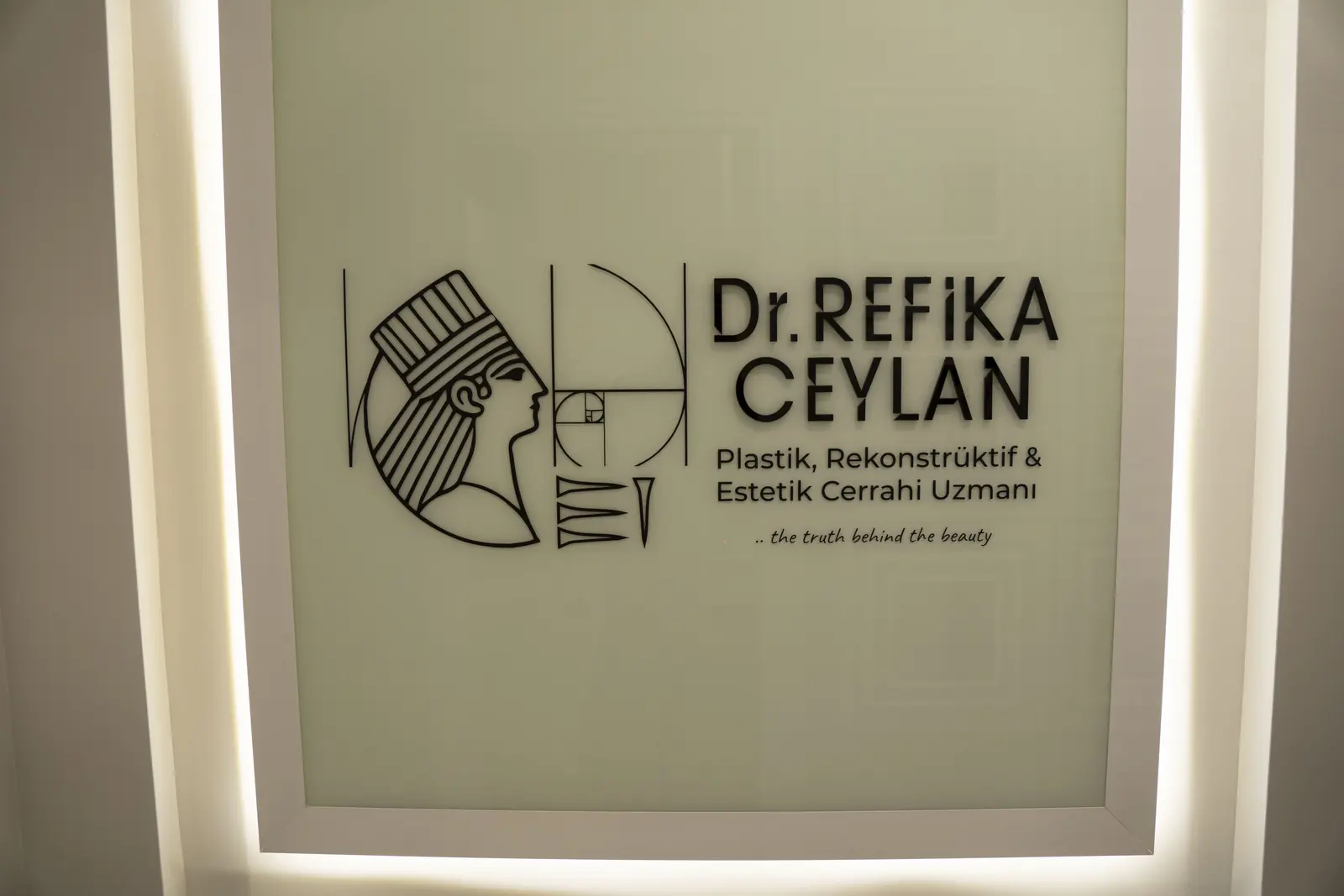 Op. Dr. Refika Ceylan