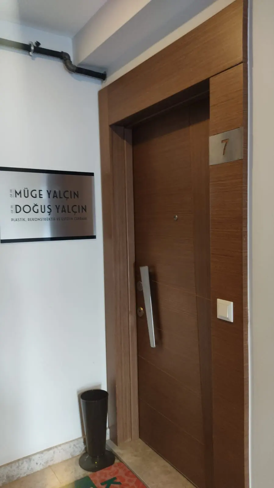 Op. Dr. Müge Yalçın Estetik Cerrahi Kliniği