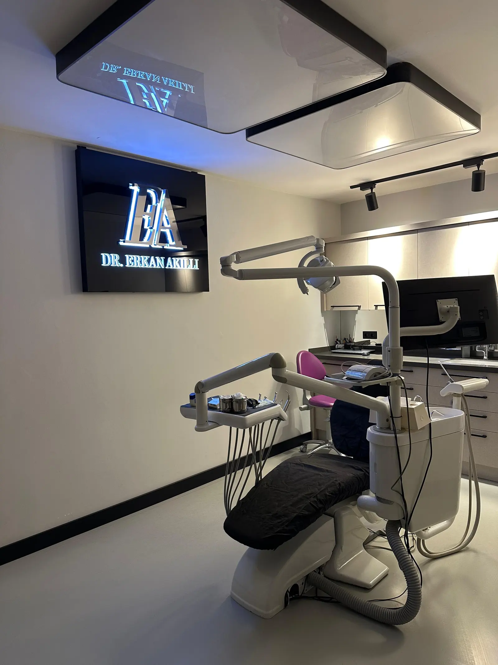 EA DENT CLINIQUE
