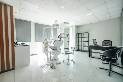 LNR Dental Clinic-Dt.Kemal SEYFETTİNOĞLU