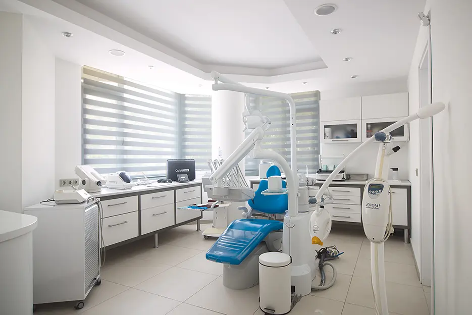 Dentist