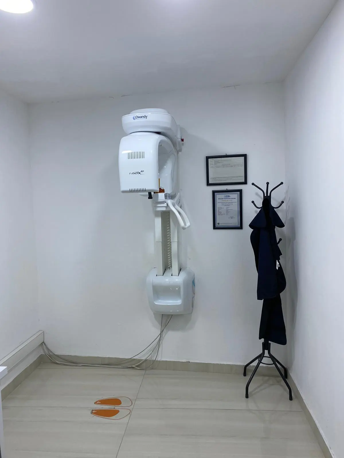 Özel Uğur Erçiftçi Dentasey Kuşadası Ağız ve Diş Sağlığı Polikliniği