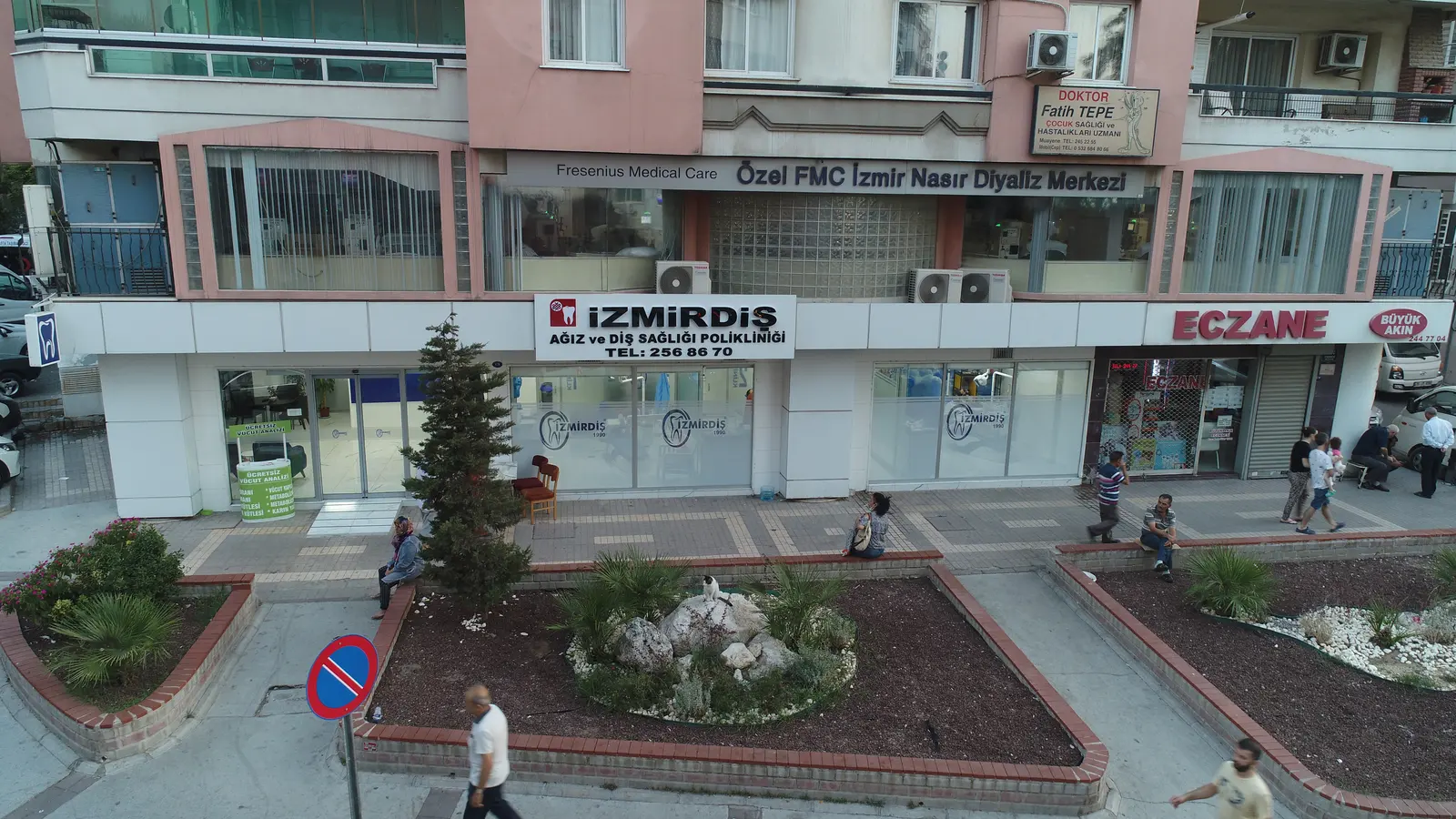Özel İzmirdiş Ağız ve Diş Sağlığı Polikliniği Yeşilyurt Şubesi