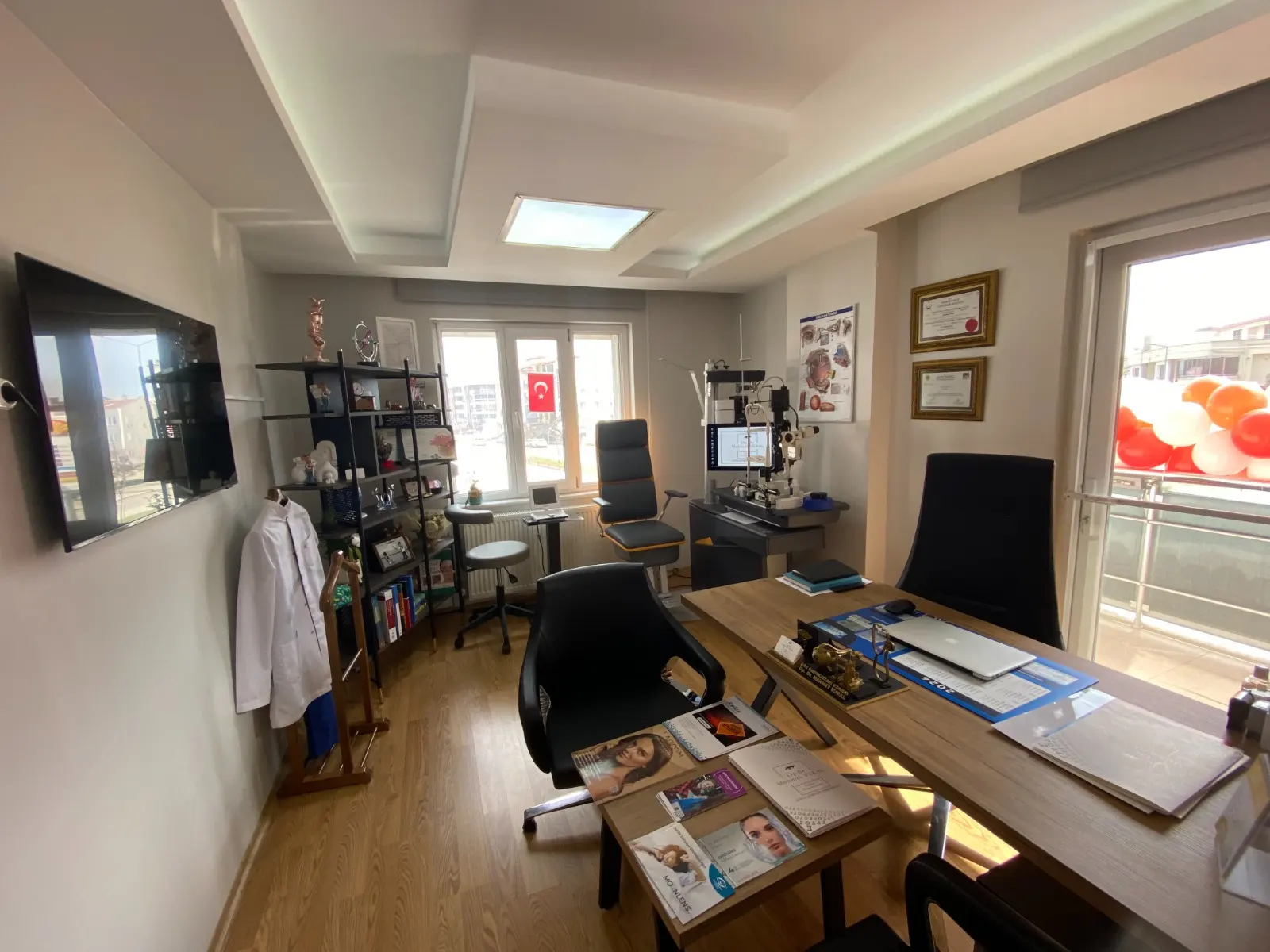 Op. Dr. Mehmet Vural Göz VE Estetik Kliniği