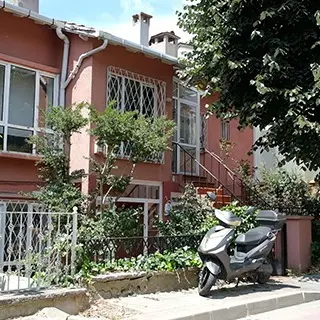 Dr. Dt. Candan Ceren Ayözger Muayenehanesi