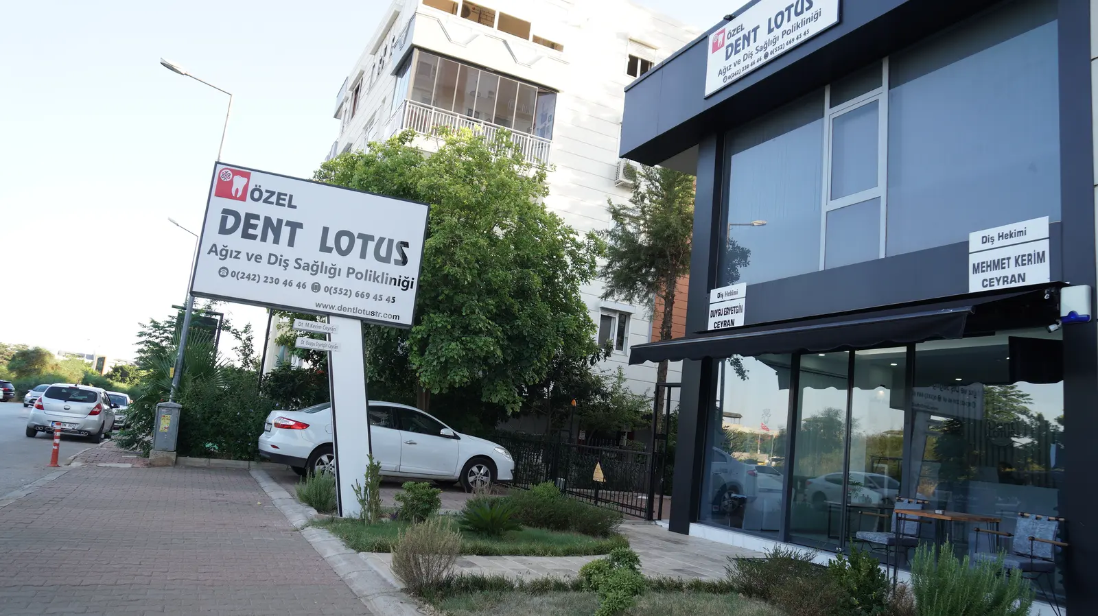 Özel Dent Lotus Ağız ve Diş Sağlığı Polikliniği