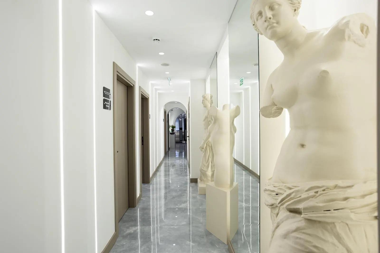 Op. Dr. Ramazan Güler Estetik Kliniği