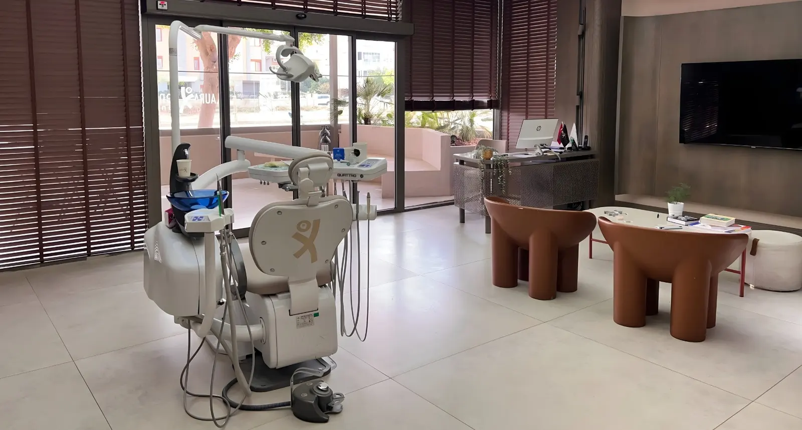 Laura Dental Center Turkey