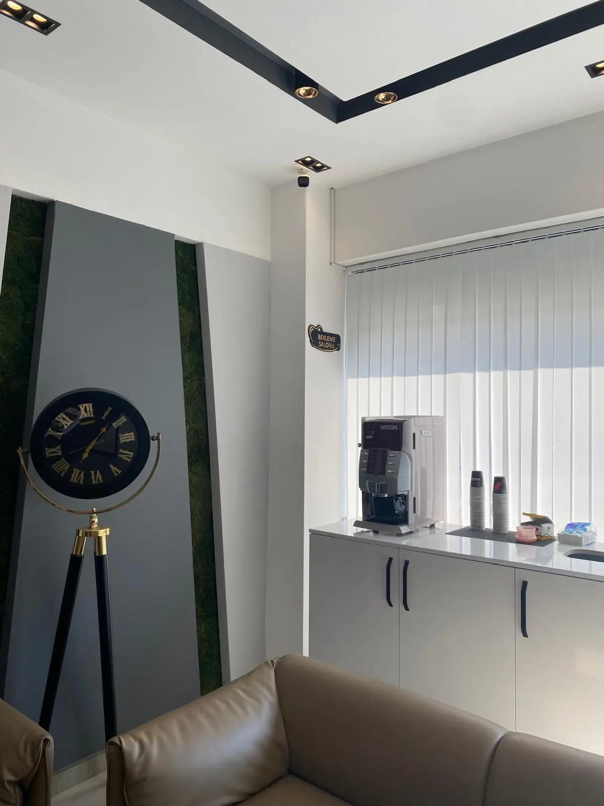 Erba Dent Ağız ve Diş Sağlığı Polikliniği