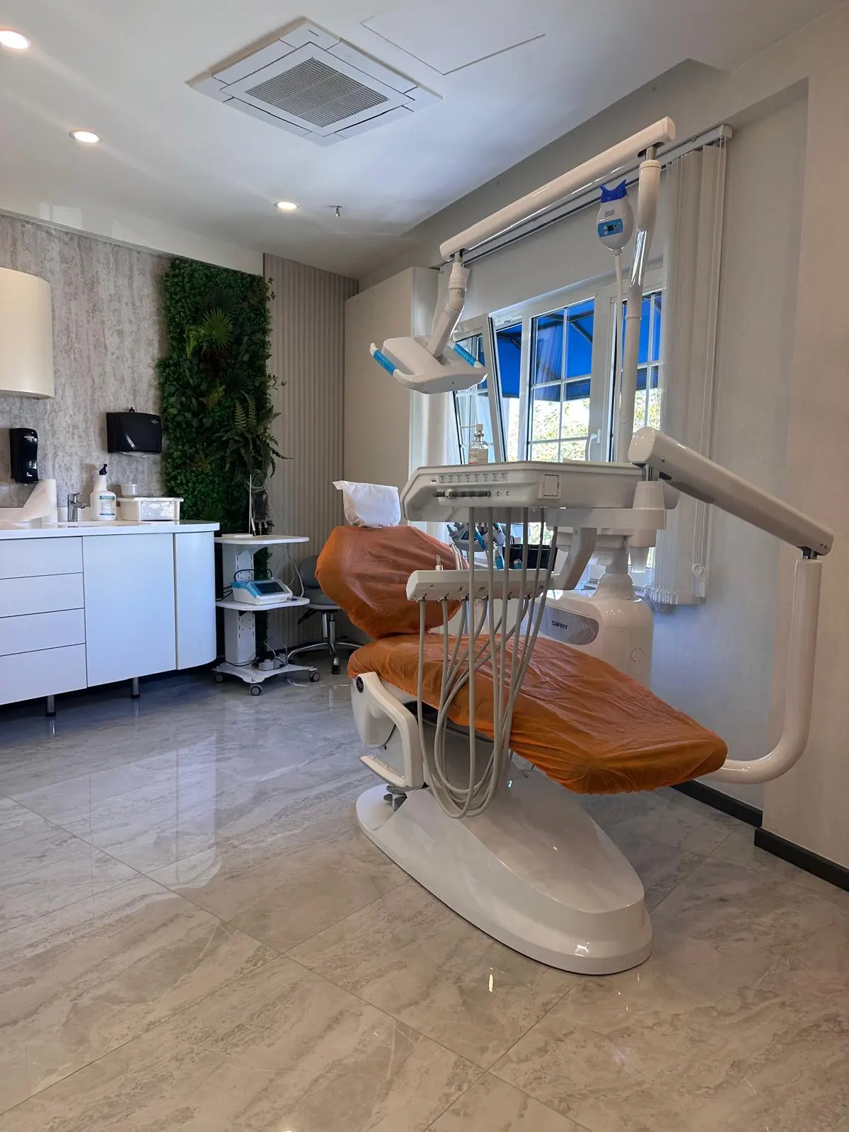 Avrupa UBK Dental
