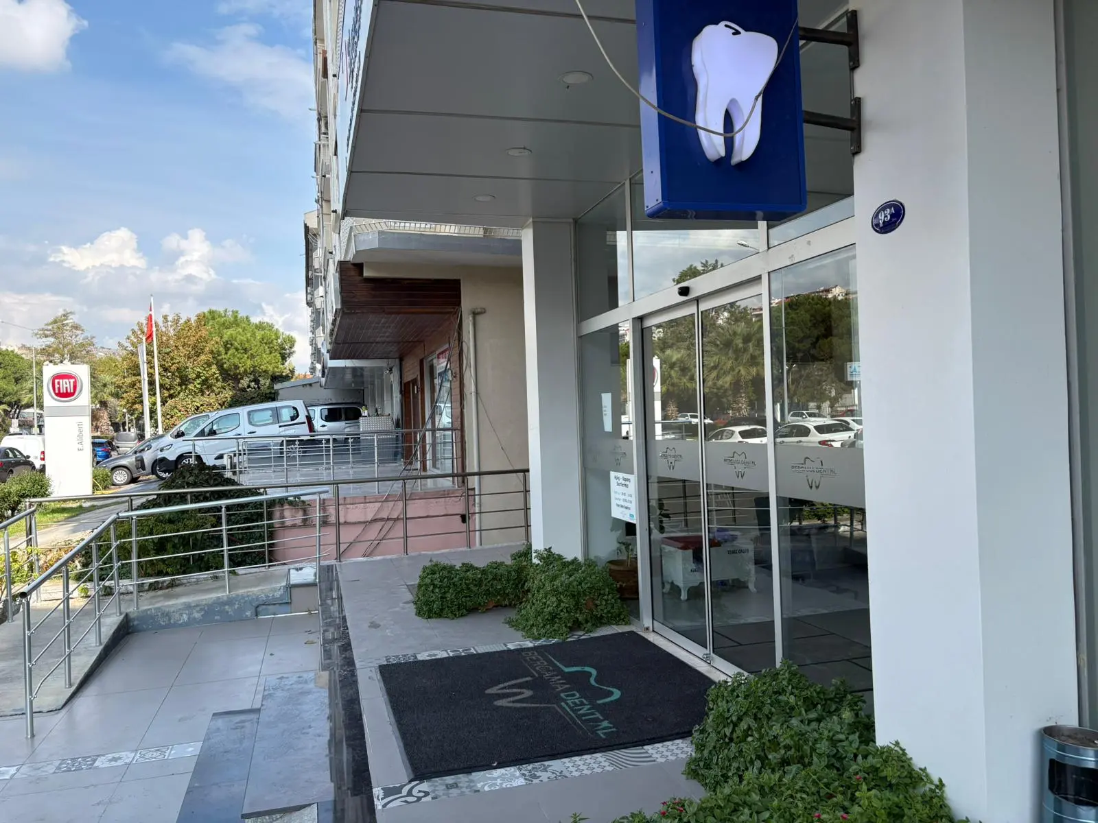 Özel Bergama Dental Ağız ve Diş Sağlığı Polikliniği