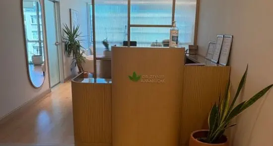Dr. Zeynep Karabucak Muayenehanesi